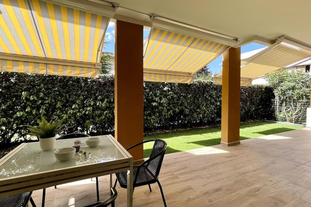 Beautiful Place, Quiet Residence, Close To Beaches Apartment *
