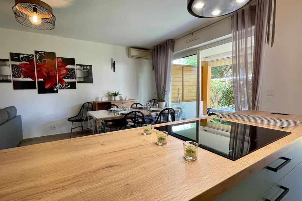 Beautiful Place, Quiet Residence, Close To Beaches